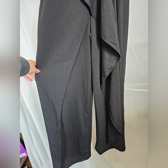 MARINA V-neck ruffled sleeveless formal size 6 black Jumpsuit NWT - Picture 4 of 11